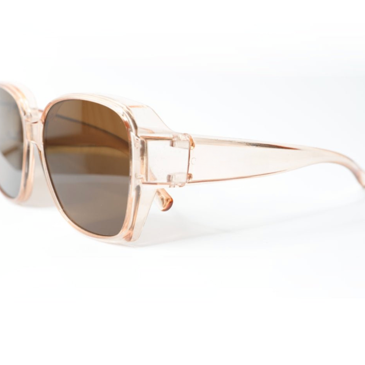 Sichtklar® – Die ultraleichte Überbrille mit polarisierten Gläsern