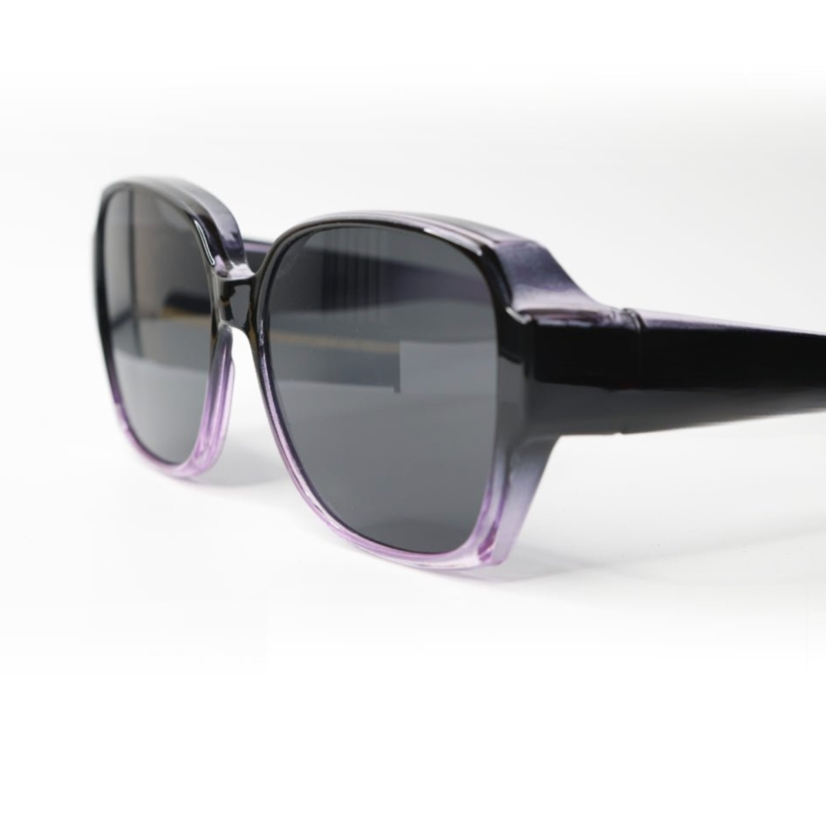 Sichtklar® – Die ultraleichte Überbrille mit polarisierten Gläsern